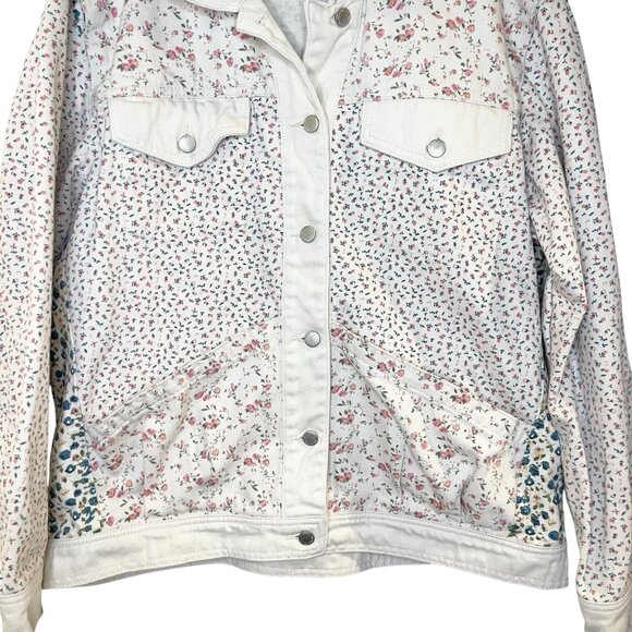 BlankNyc Floral Patchwork Trucker Denim Jacket Cream Cottagecore Oversized sz M - Picture 3 of 7